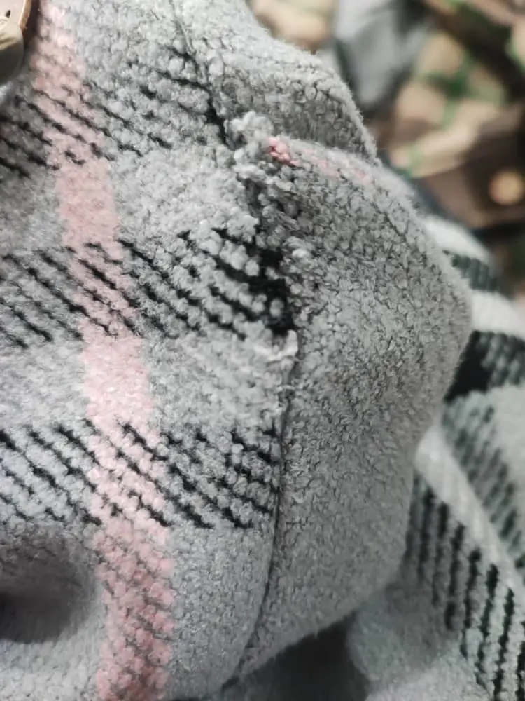 3675-شکت کلاهدار نسکافه (ایراد دار)